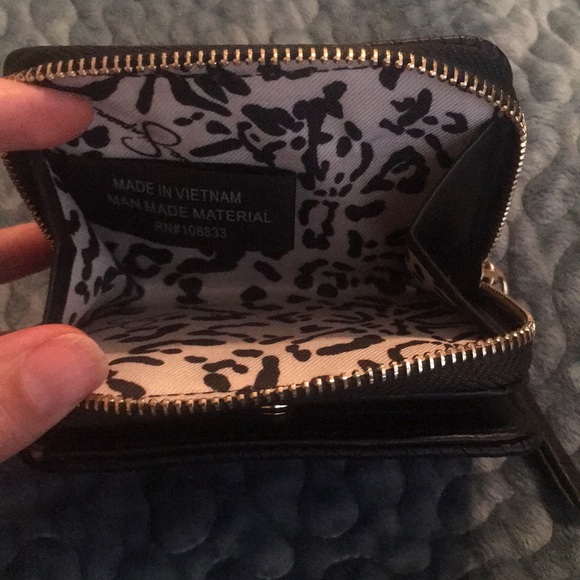 Jessica Simpson wallet - Picture 5 of 5